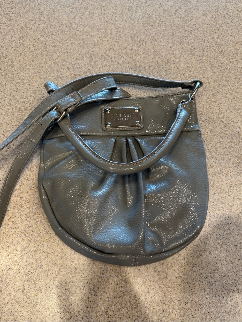 Nine West textured vinyl grey handles crossbody purse